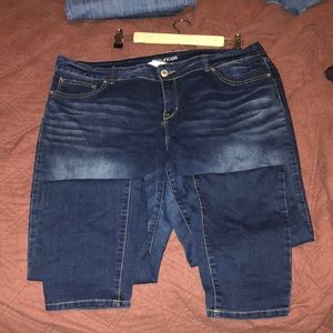 Maurice’s straight leg jeans